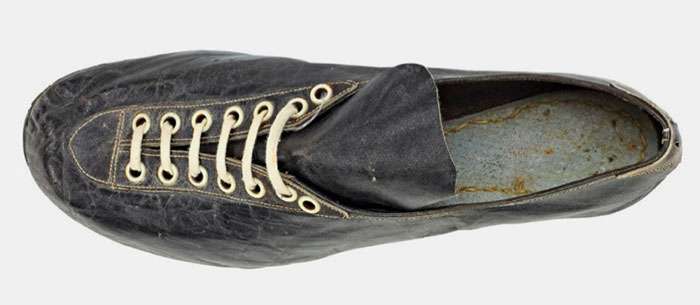 Начальные разработки Адольфа.jpg