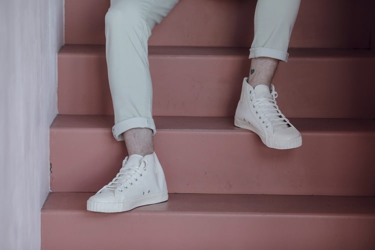 кеды два мяча