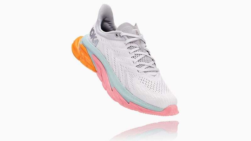 HOKA ONE ONE7-min.jpg