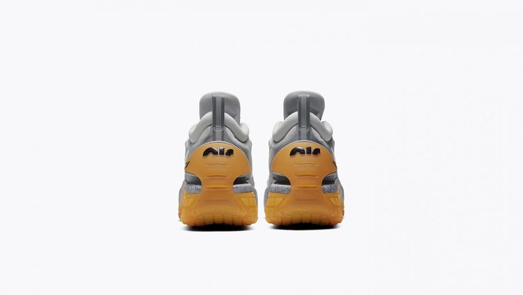 5-Nike Adapt Auto Max.jpg